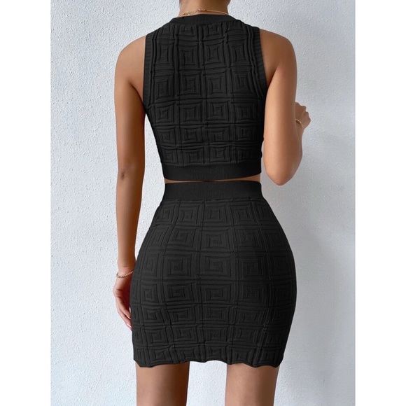 Camila Crop Knit Top & Skirt - Picture 3 of 8